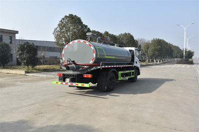 東風(fēng)華神9方吸糞車 高效、可靠的城市環(huán)衛(wèi)利器